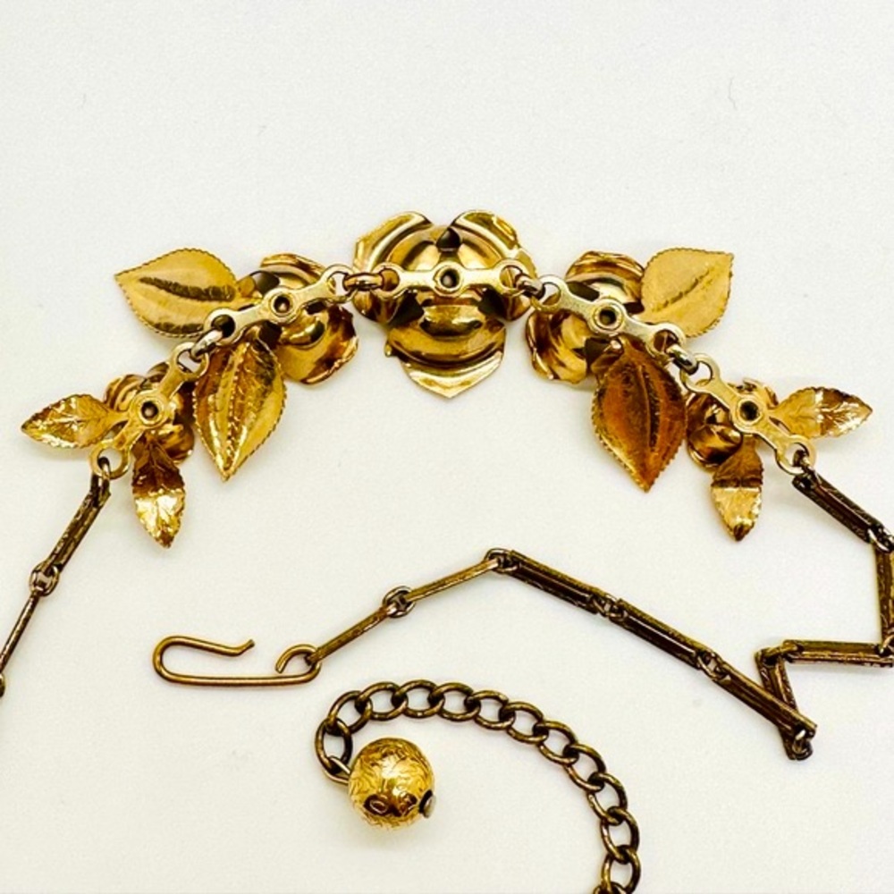Vintage Deco Rhinestone Flower Statement Necklace - Picture 15 of 17